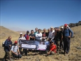 گروه کوهنوردی شرکت آب و فاضلاب استان آذربایجان شرقی موفق به صعود به قله 3150 متری بزقوش میانه شدند